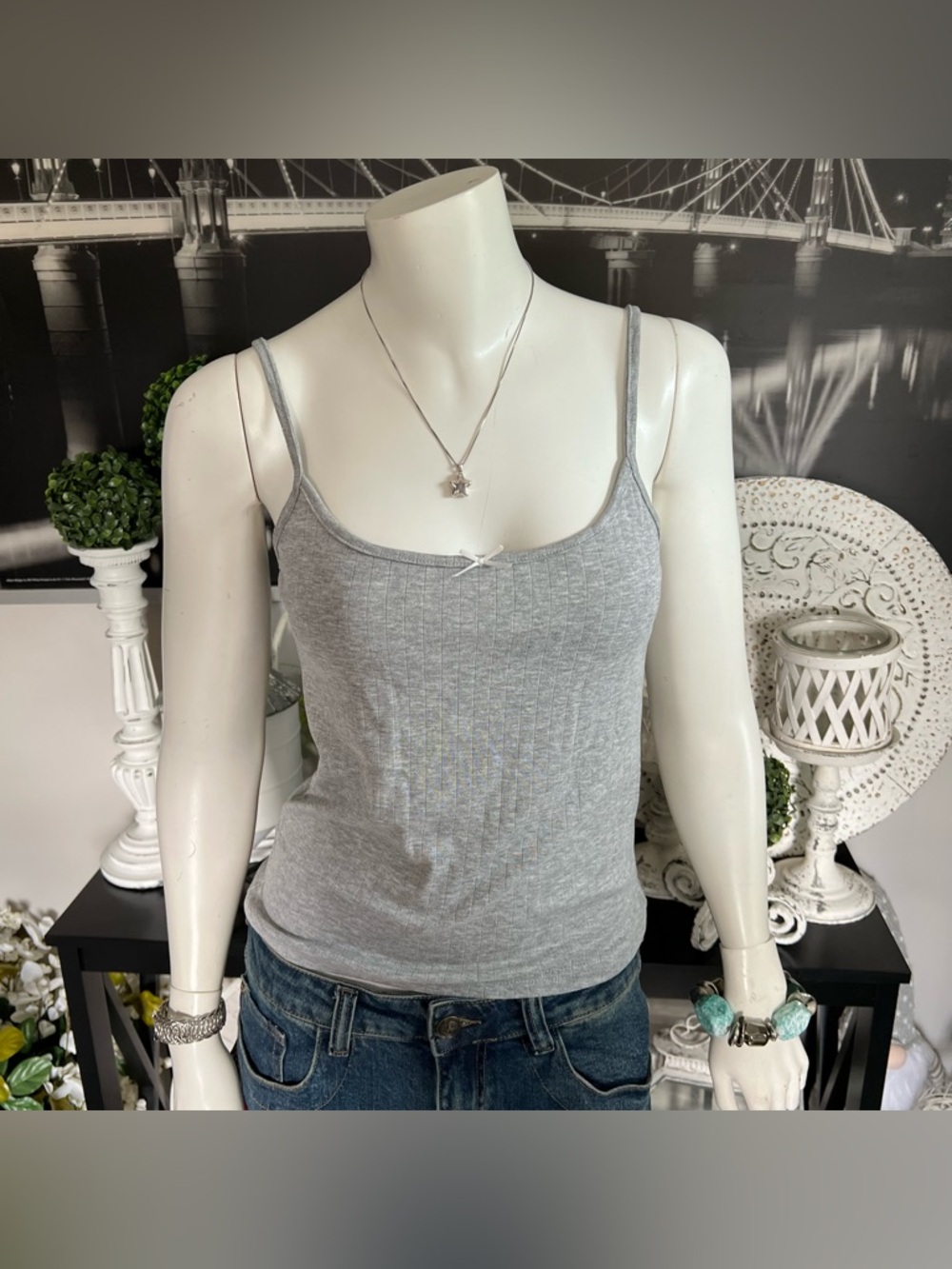 Gray Ribbed Spaghetti Strap Tank Top – Bow Detail